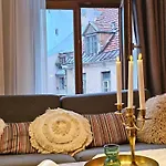 Apartman Silversmith's In Old *