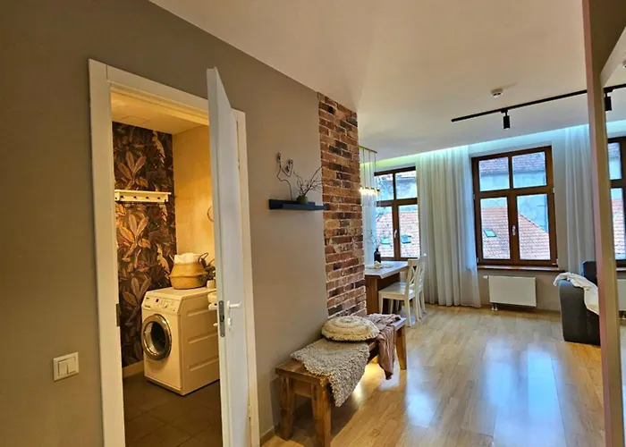 Silversmith's In Old *