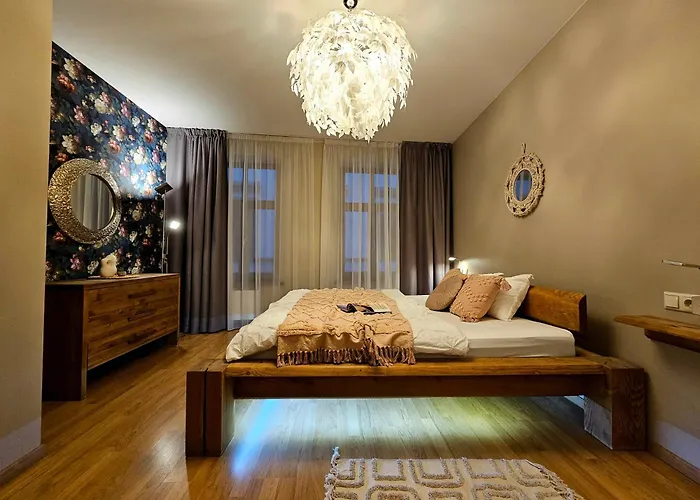 Silversmith's In Old Riga