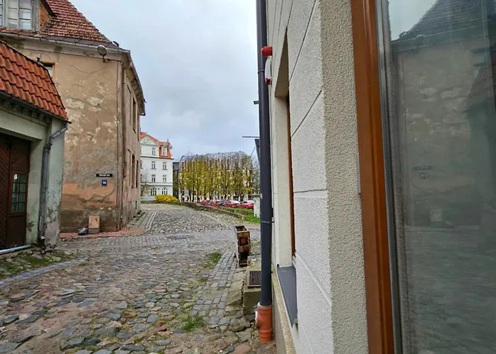 Silversmith's In Old Appartement *