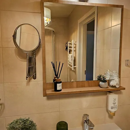 Silversmith's In Old *